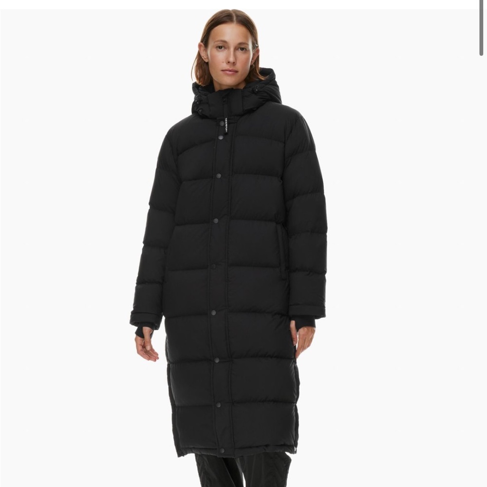 Aritzia Super puff long